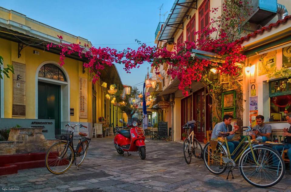 Lito'S Central Gem - Cozy Dream Getaway Kalamata Bagian luar foto